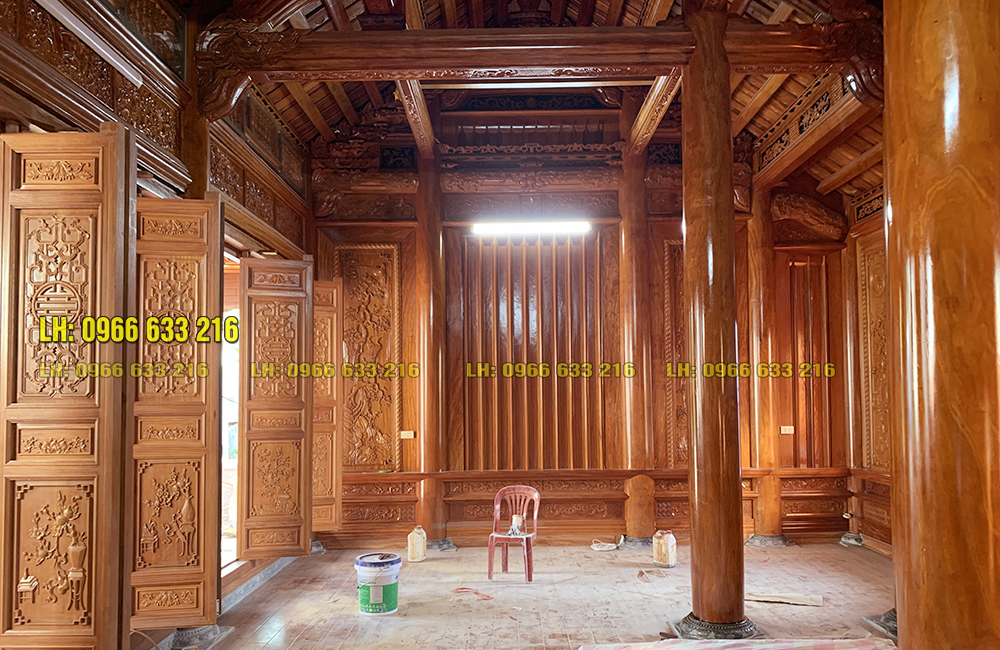 Beautiful ironwood house with 3 rooms and 22 columns