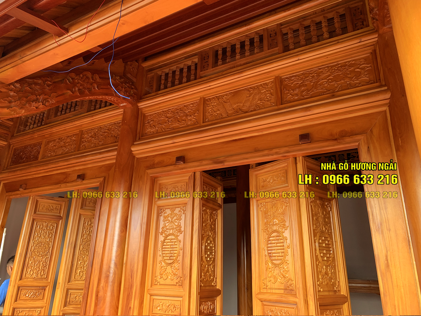 Jackfruit wooden house with 3 rooms and 12 columns