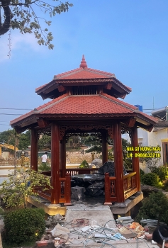 Construction of octagonal hut - ancient beauty for garden space
