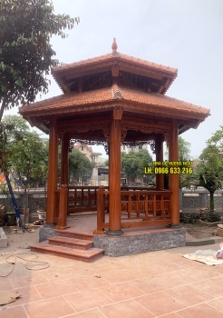 Hexagonal hut with a diameter of 3.4m